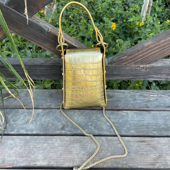 New Persaman Gold Crossbody - Picture 12 of 15
